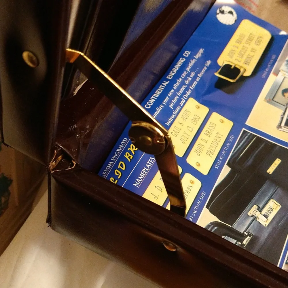 NIB Heritage burgundy leather attached case
